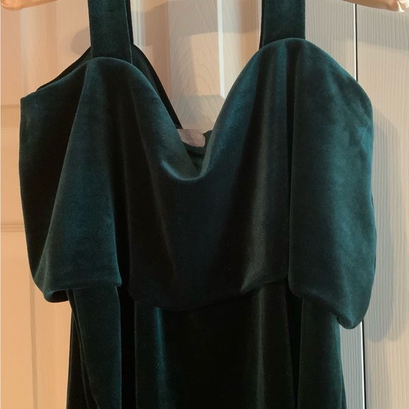 Chico’s Travelers Green Velvet Top Size 2, Large. 3/4 sleeves, unworn, Holiday! - Picture 7 of 13